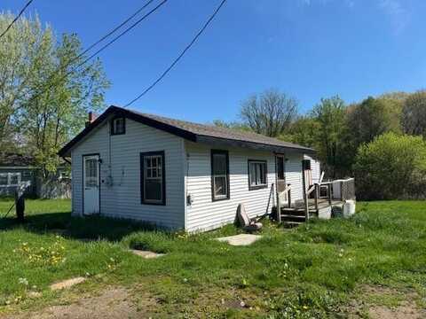 5707 Hinkley Road, Stockbridge, MI 49285