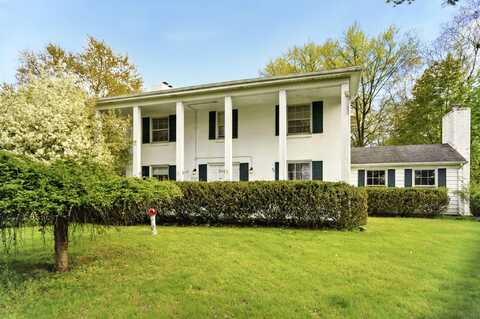 2701 Brookhaven Drive, Portage, MI 49024