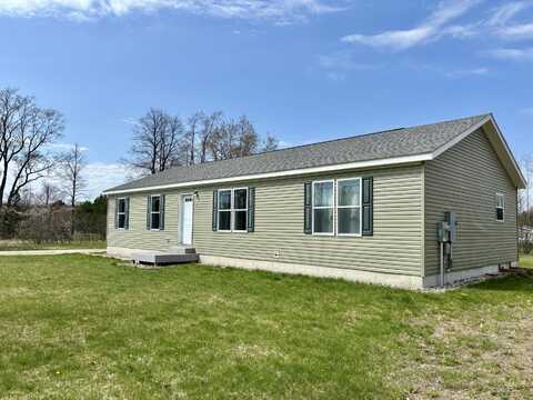 554 Ottawa Trail, Buckley, MI 49620