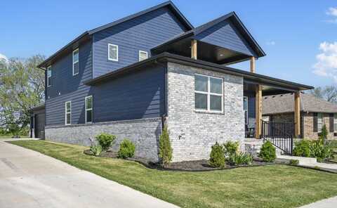 1145 S Henry Avenue, Republic, MO 65738