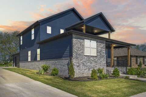 1145 S Henry Avenue, Republic, MO 65738
