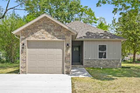 303 W Odell Street, Marionville, MO 65705