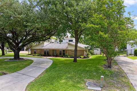 404 Point Royal Drive, Rowlett, TX 75087