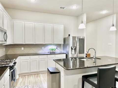 721 CROMWELL Drive, Celina, TX 75009
