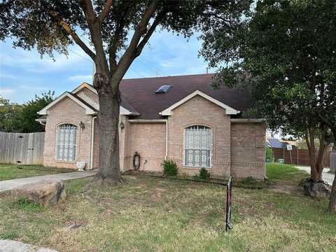1400 Saint Gallen Lane, Lewisville, TX 75067