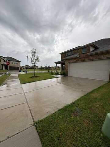 2102 Franklin Street, Princeton, TX 75407