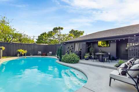 10508 Robindale Drive, Dallas, TX 75238