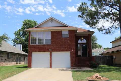 8805 Sabinas Trail, Fort Worth, TX 76118