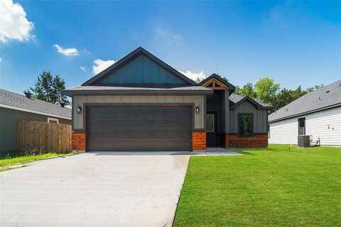 203 W Elm Street, Whitewright, TX 75491
