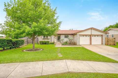 6409 N Stardust Drive, Watauga, TX 76148