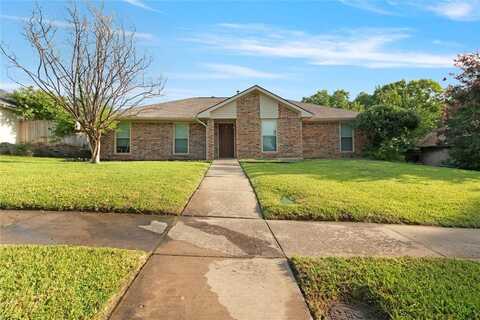 1610 Saint James Drive, Carrollton, TX 75007