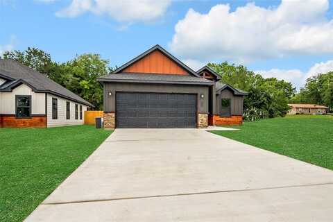 207 W Elm Street, Whitewright, TX 75491