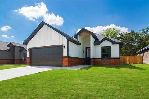 205 W Elm Street, Whitewright, TX 75491