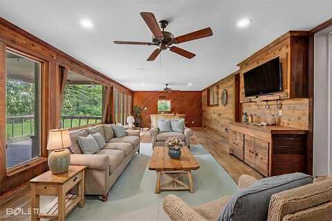 5764 Jefferson Paige Road, Shreveport, LA 71119