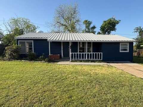 1107 W Archer Street, Jacksboro, TX 76458