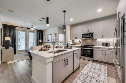 400 W Main Street, Lewisville, TX 75057