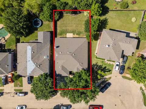304 E Clover Park Drive, Fort Worth, TX 76140