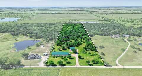 650 Scoggins Road, Tioga, TX 76271