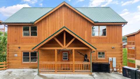 3336 Lonesome Pine Way, Sevierville, TN 37862
