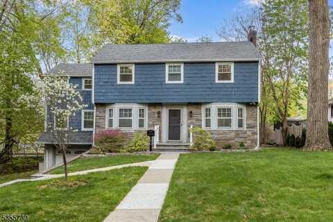 577 Park St, Montclair, NJ 07043