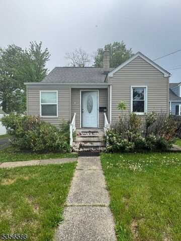 96 Cornell Blvd, Somerville, NJ 08876