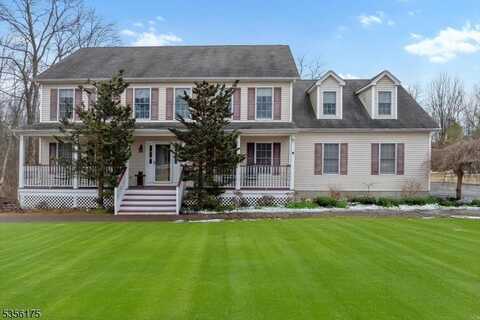 12 Meadow Ridge Rd, Knowlton Twp., NJ 07832