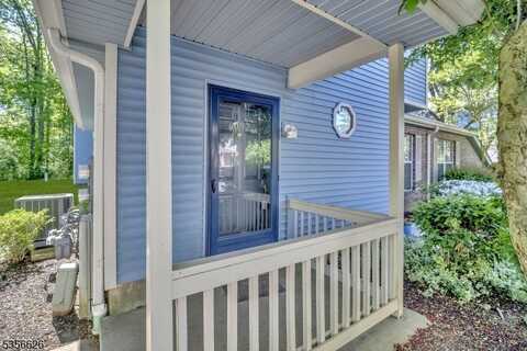 6092 Cedar Ct, Brunswick Gardens, NJ 08852