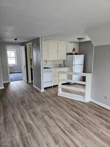 319 Felton Ave, Highland Park, NJ 08904