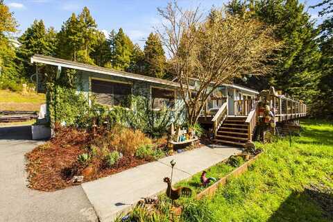 149 Hilltop Lane, Blue Lake, CA 95525