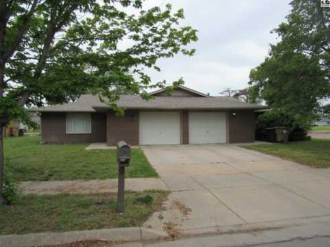 1919 N Monroe St, Hutchinson, KS 67502