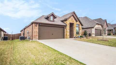 265 Sugar Creek Lane, Saginaw, TX 76131