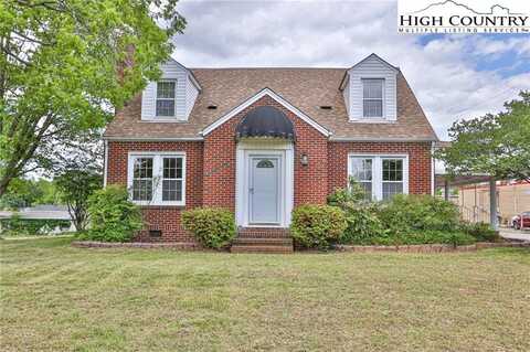 2036 SW 1st Avenue, Hickory, NC 28602