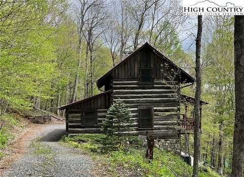 143 Little Rock Road, West Jefferson, NC 28694