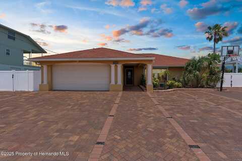 3361 Gulfview Drive, Hernando Beach, FL 34607