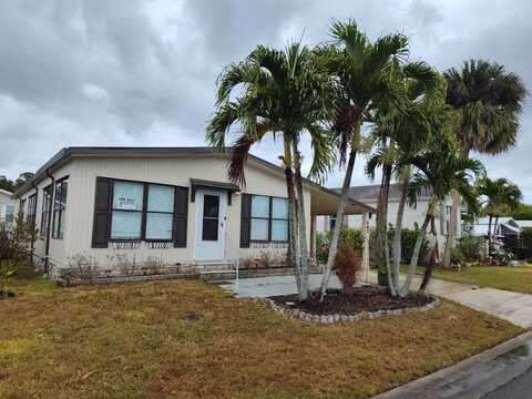 8775 20TH ST, Vero Beach, FL 32966