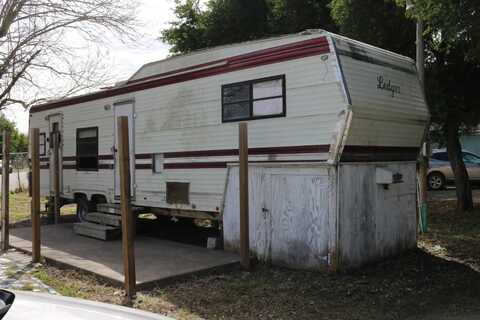 613 N Eye St, Harlingen, TX 78550