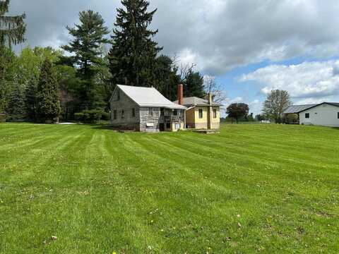 2056 Twp Rd 661, Dundee, OH 44689