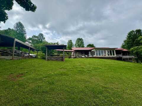 228 Pleasant Hill Rd, Sweetwater, TN 37874
