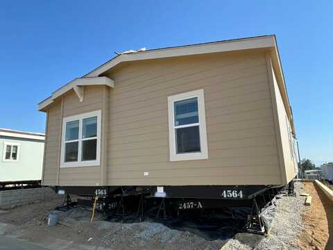 3444 W Center Street, Riverside, CA 92501