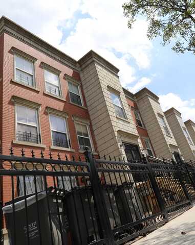 411 E 158th St, Bronx, NY 10451