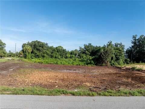 345 E Waterway Avenue NW, Lake Placid, FL 33852
