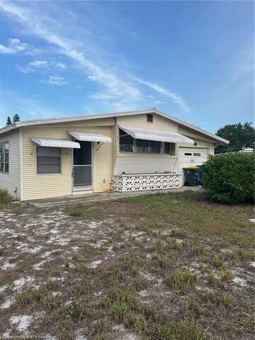 143 Highlands Lake Drive, Lake Placid, FL 33852