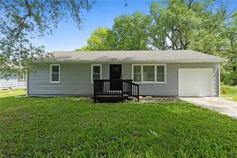 8218 Ruskin Way, Kansas City, MO 64134