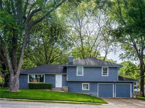 203 NW Ward Road, Lees Summit, MO 64063