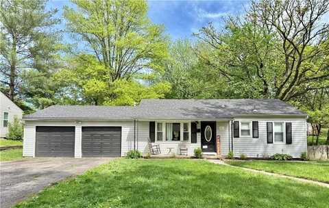 5233 N Garfield Avenue, Kansas City, MO 64118