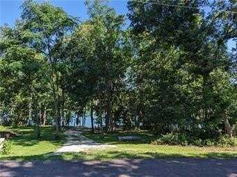 270 Rose Marie Drive, Linn Valley, KS 66040