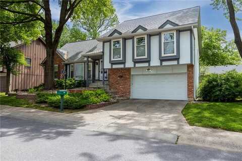 5805 NE Buttonwood Tree Lane, Kansas City, MO 64119