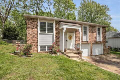 2517 NW Kingsridge Drive, Blue Springs, MO 64015