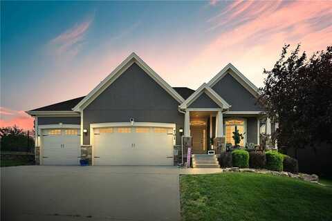 701 Crestridge Drive, Kearney, MO 64060