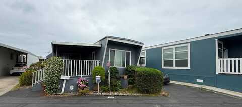 903 W 17TH ST, Costa Mesa, CA 92627